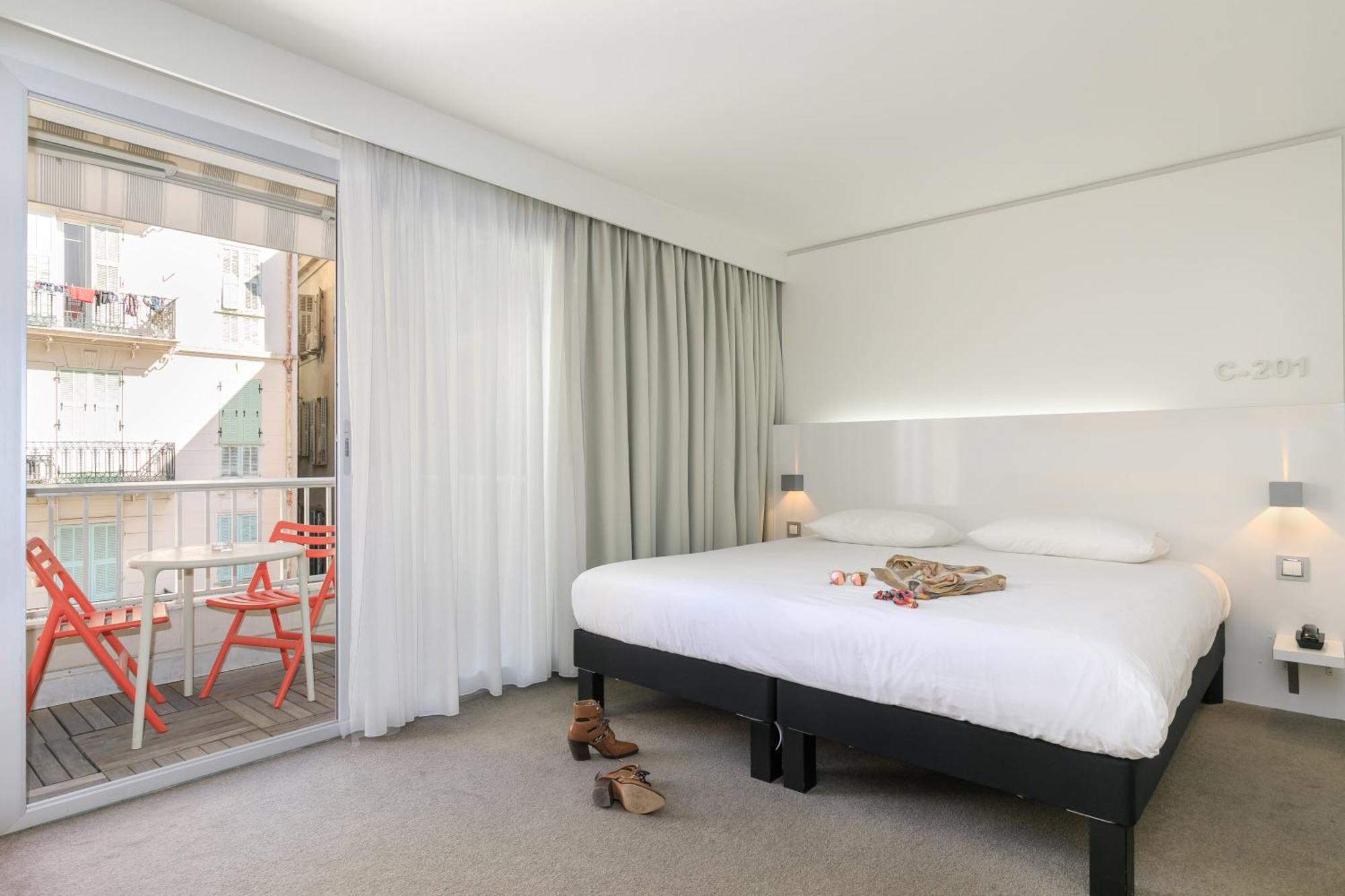 Ibis Styles Menton Centre Hotel Exterior photo
