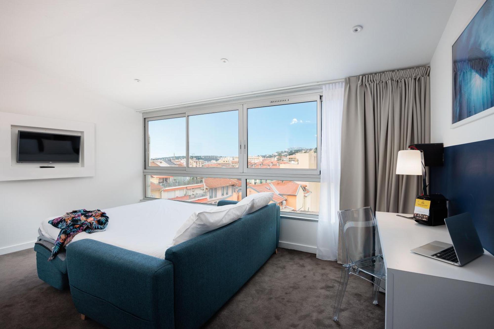 Ibis Styles Menton Centre Hotel Exterior photo