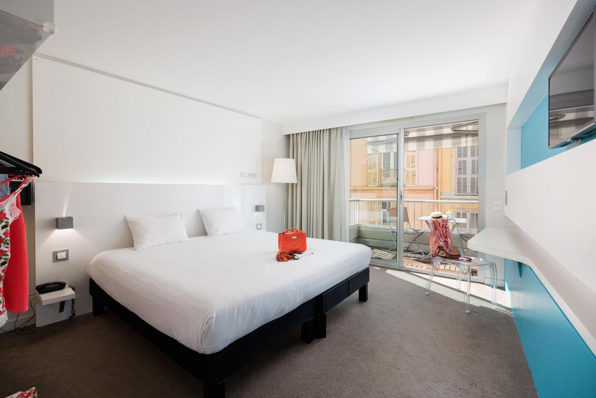 Ibis Styles Menton Centre Hotel Exterior photo