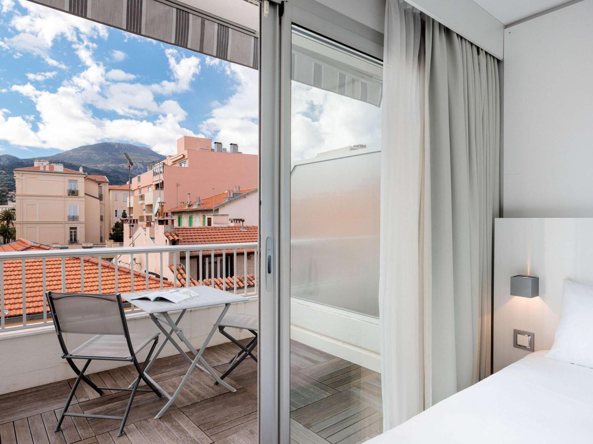 Ibis Styles Menton Centre Hotel Exterior photo