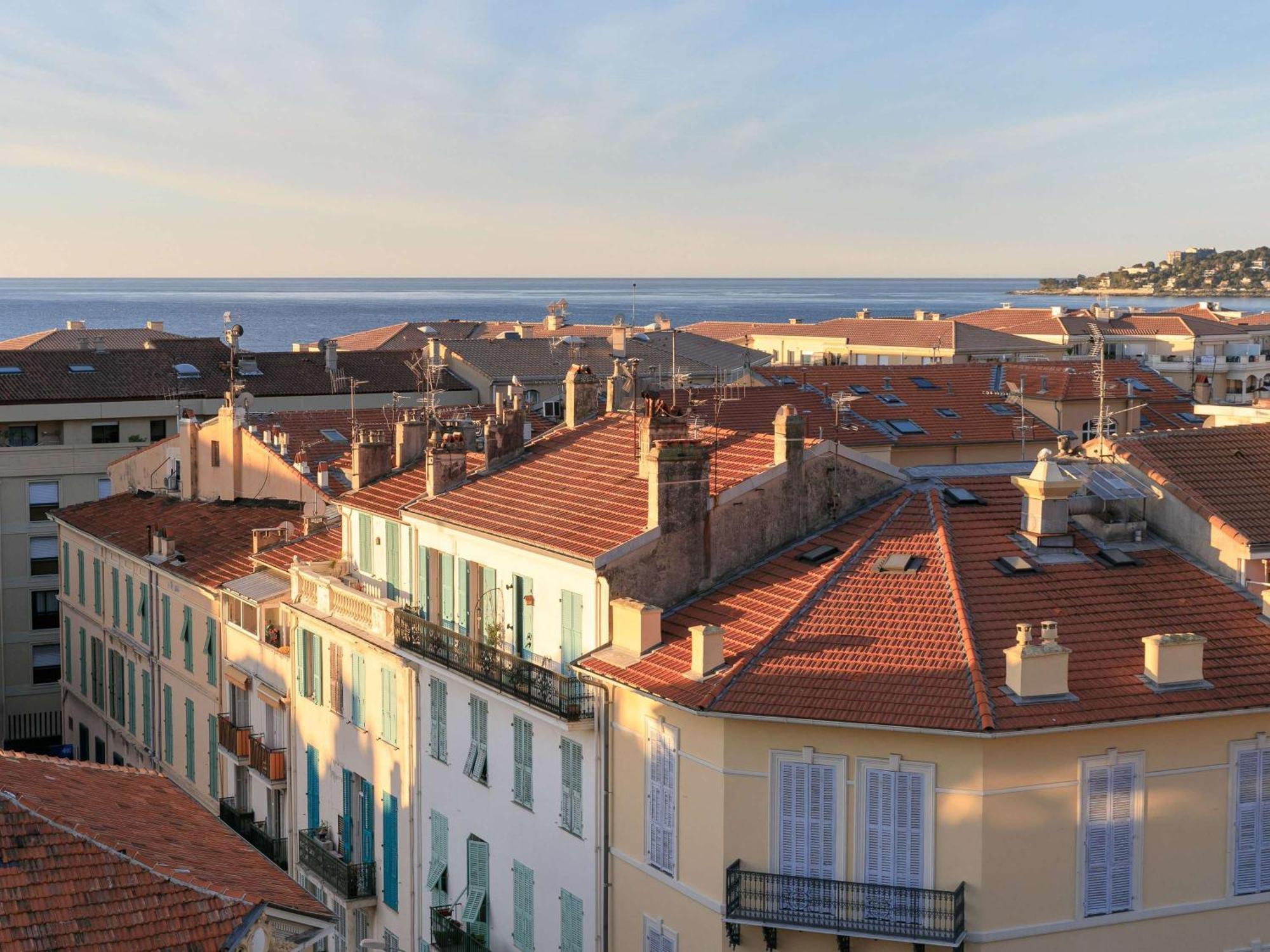 Ibis Styles Menton Centre Hotel Exterior photo